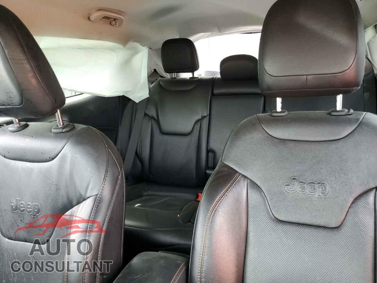 JEEP COMPASS 2020 - 3C4NJDCB0LT196780