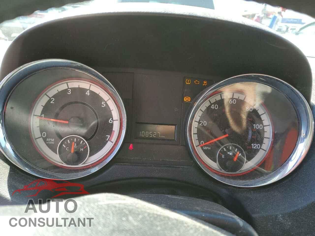 DODGE CARAVAN 2015 - 2C4RDGBG4FR668476