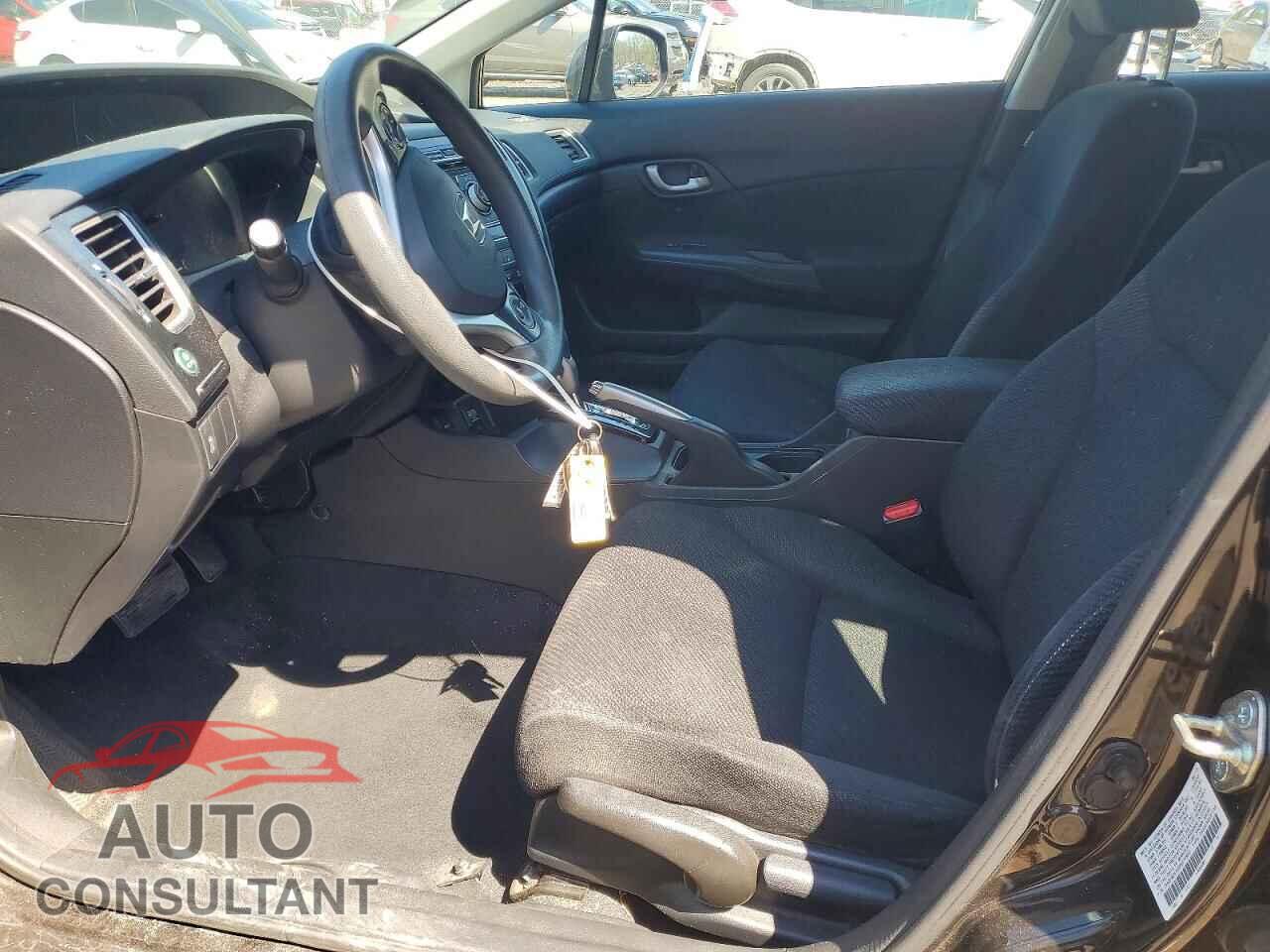 HONDA CIVIC 2013 - 2HGFB2F55DH577855
