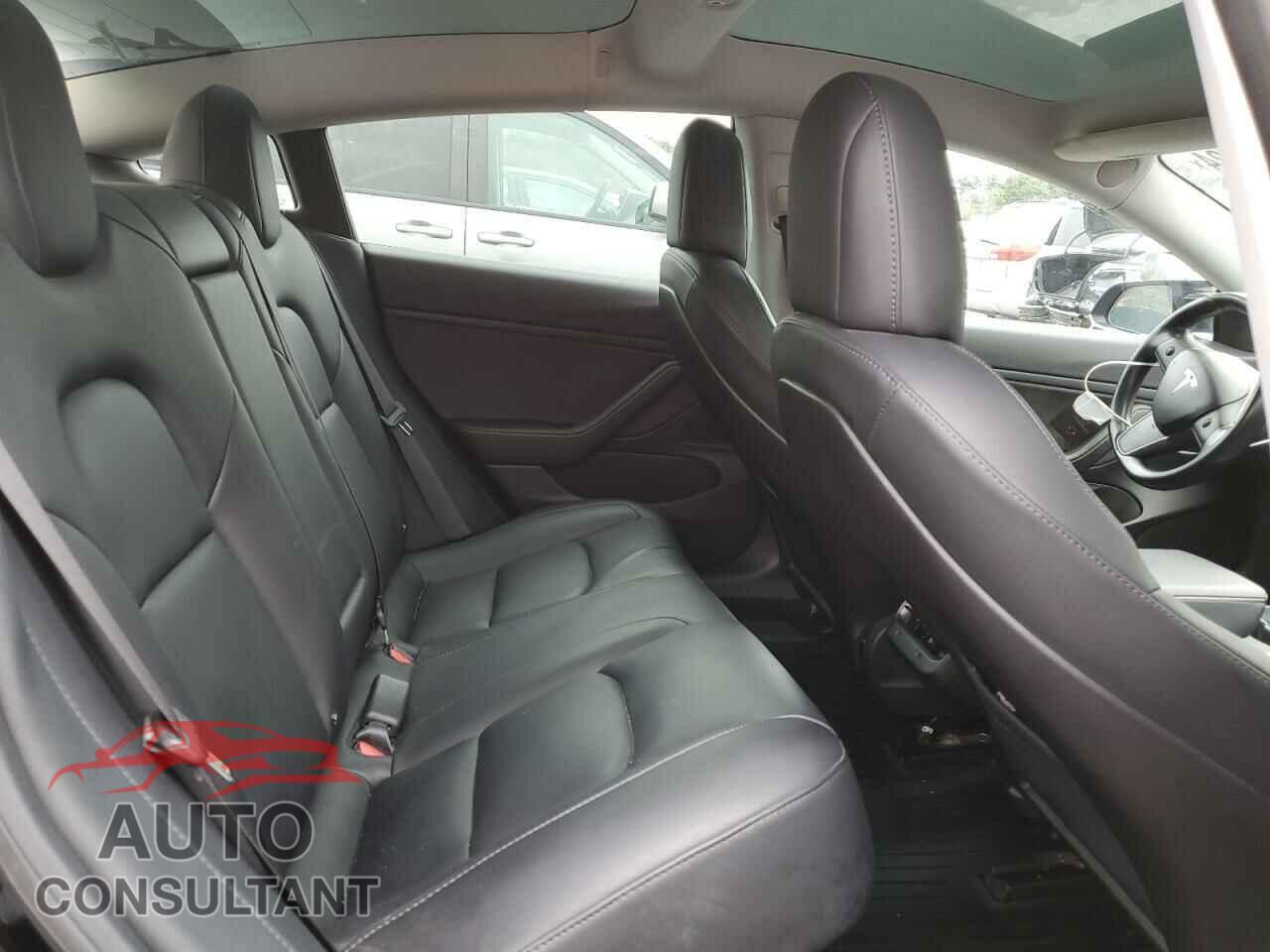 TESLA MODEL 3 2018 - 5YJ3E1EB3JF182388