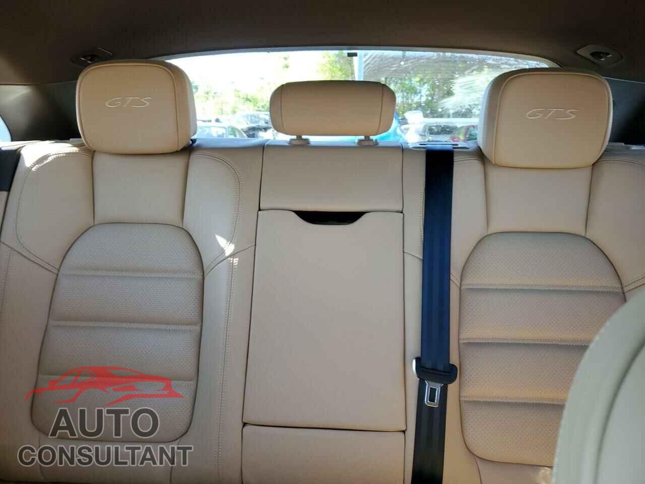 PORSCHE MACAN 2017 - WP1AG2A56HLB51858