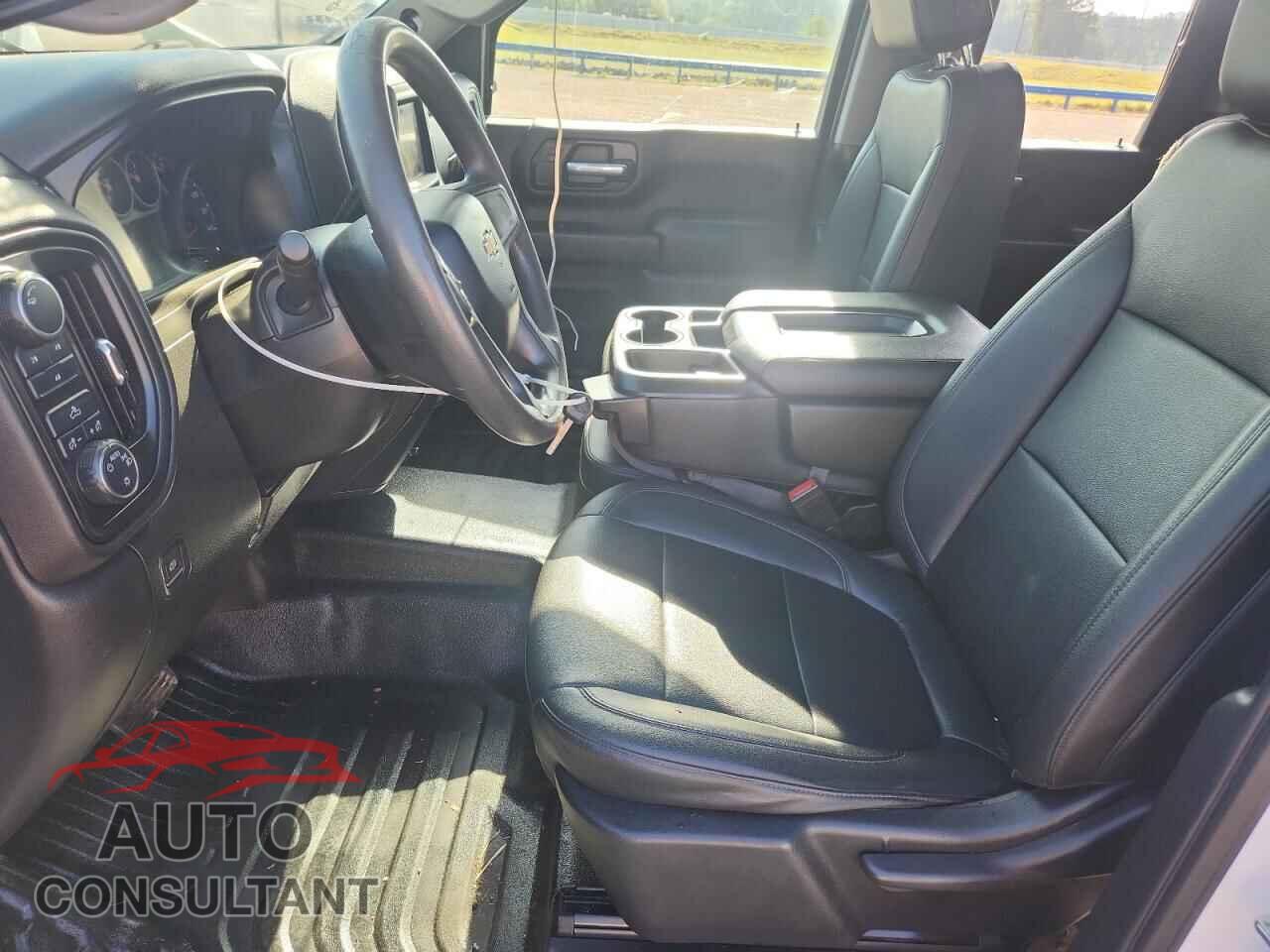 CHEVROLET SILVERADO 2021 - 1GC2YLE70MF299985