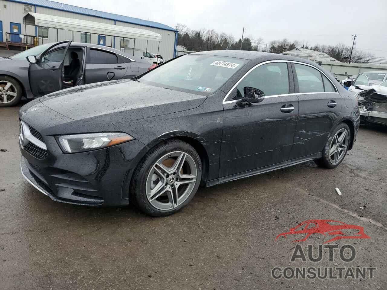 MERCEDES-BENZ A-CLASS 2022 - W1K3G4FB5NJ328384