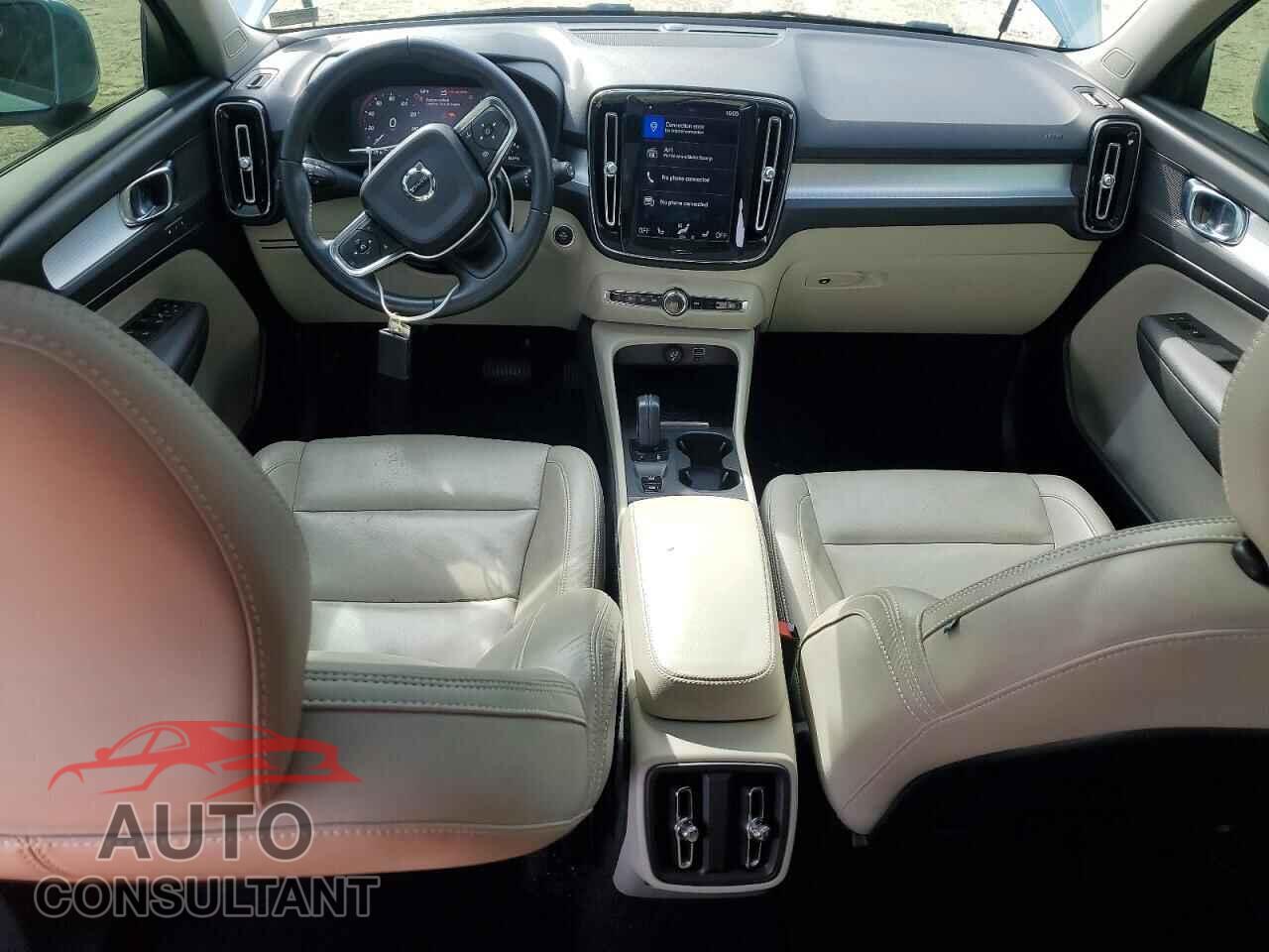 VOLVO XC40 2019 - YV4162XZ9K2013255