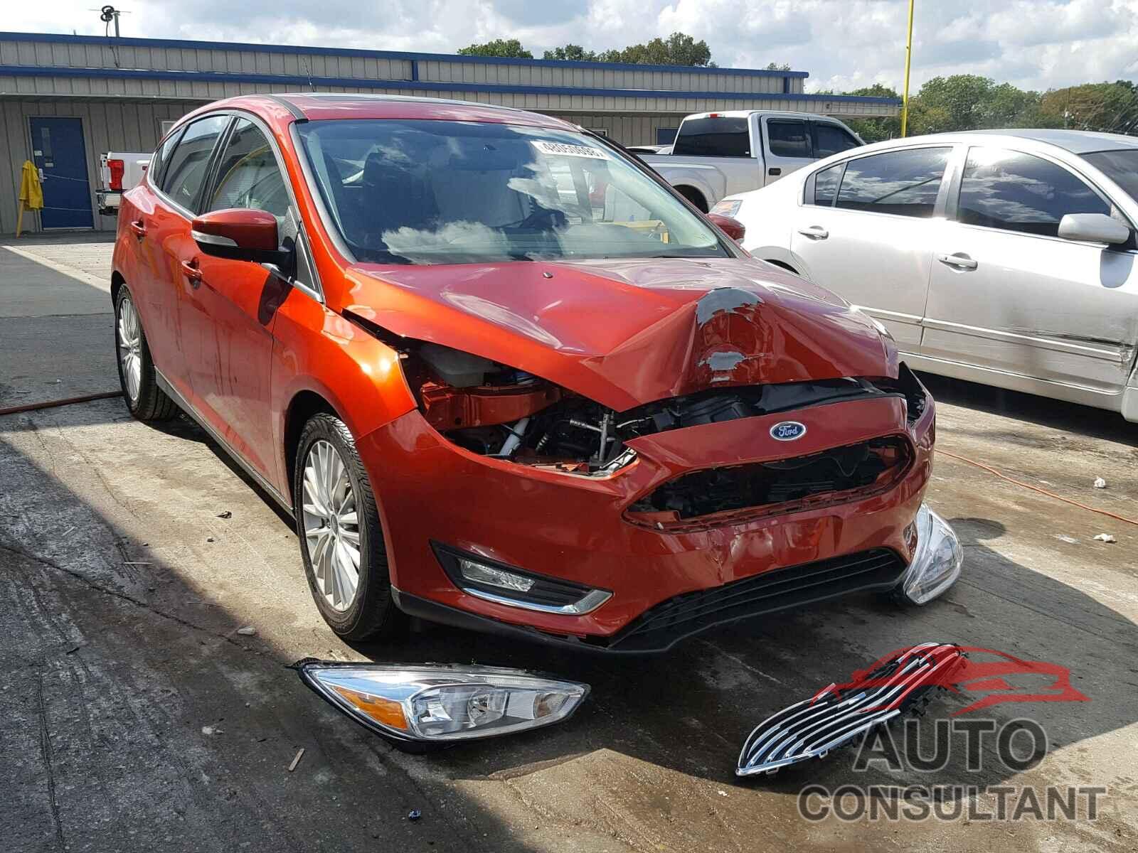 FORD FOCUS 2018 - 1FADP3N21JL247087