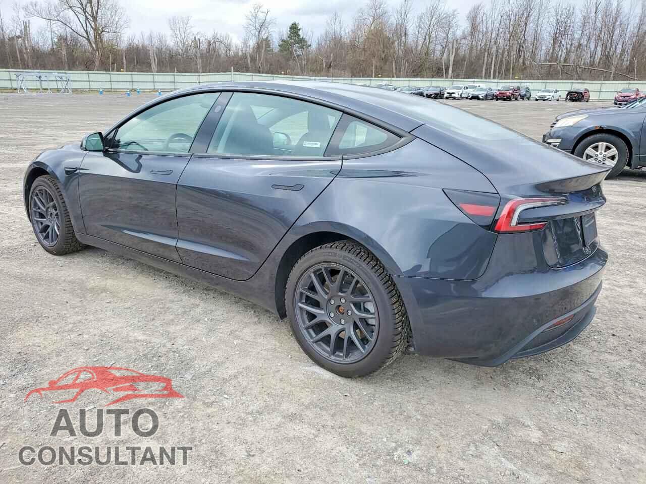 TESLA MODEL 3 2025 - 5YJ3E1EB9SF890887