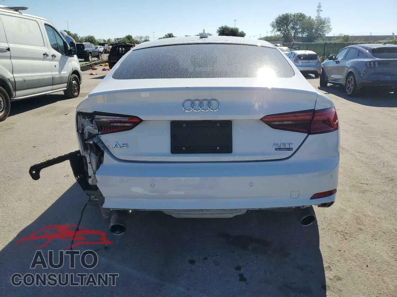 AUDI A5 2018 - WAUENCF54JA010955