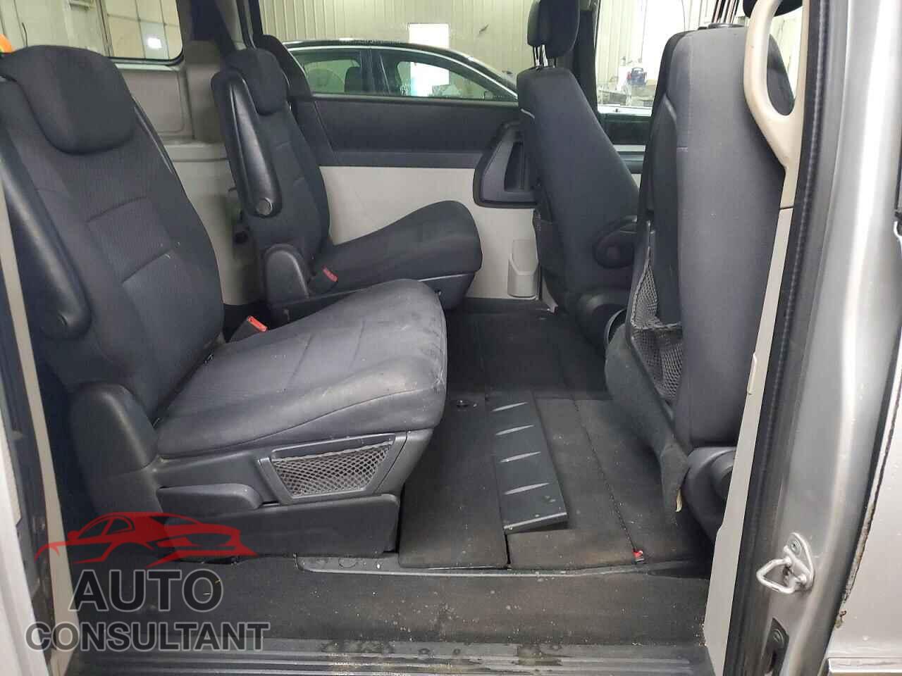 DODGE CARAVAN 2010 - 2D4RN5D11AR475689