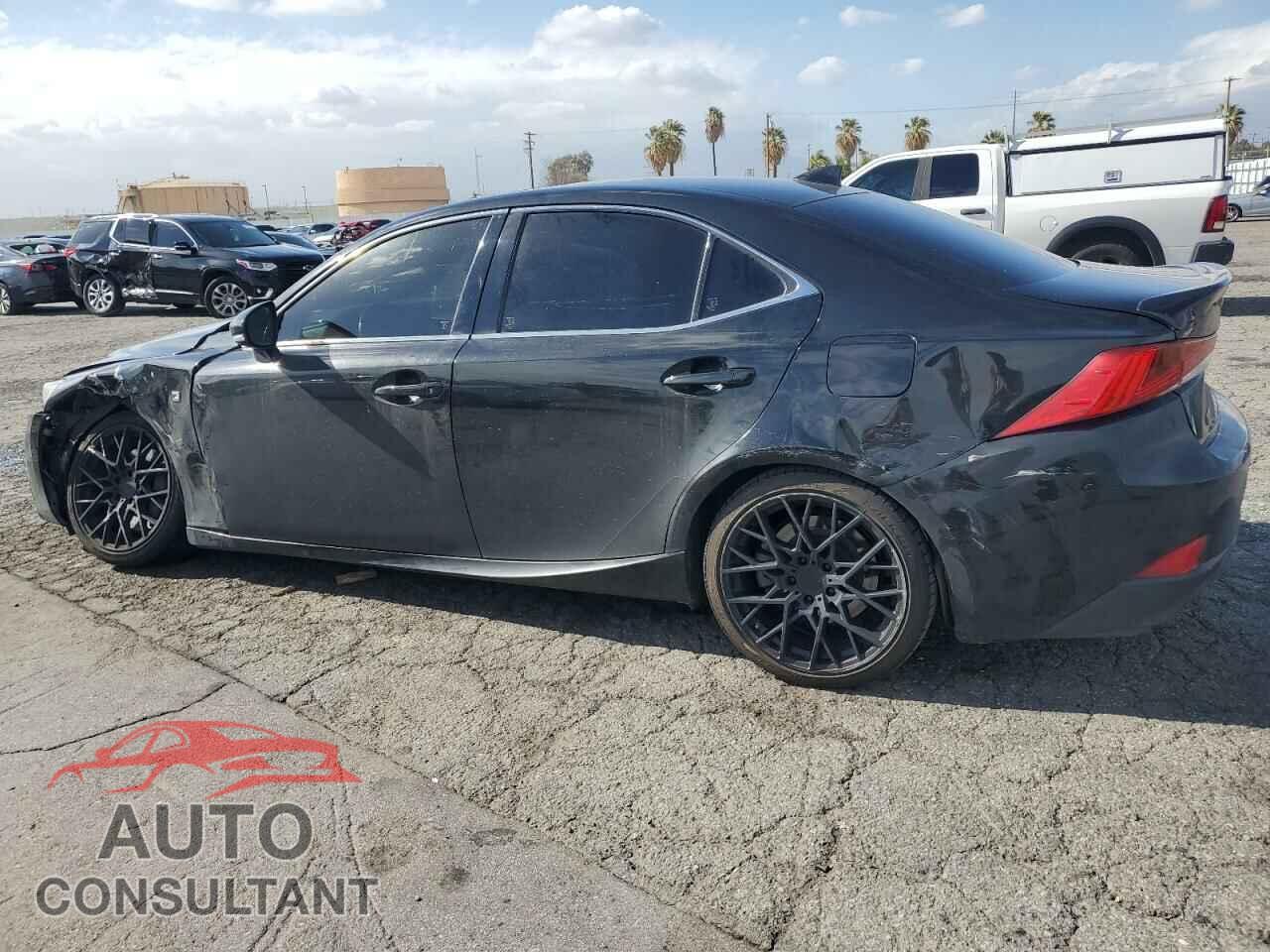 LEXUS IS 2018 - JTHBA1D21J5072626
