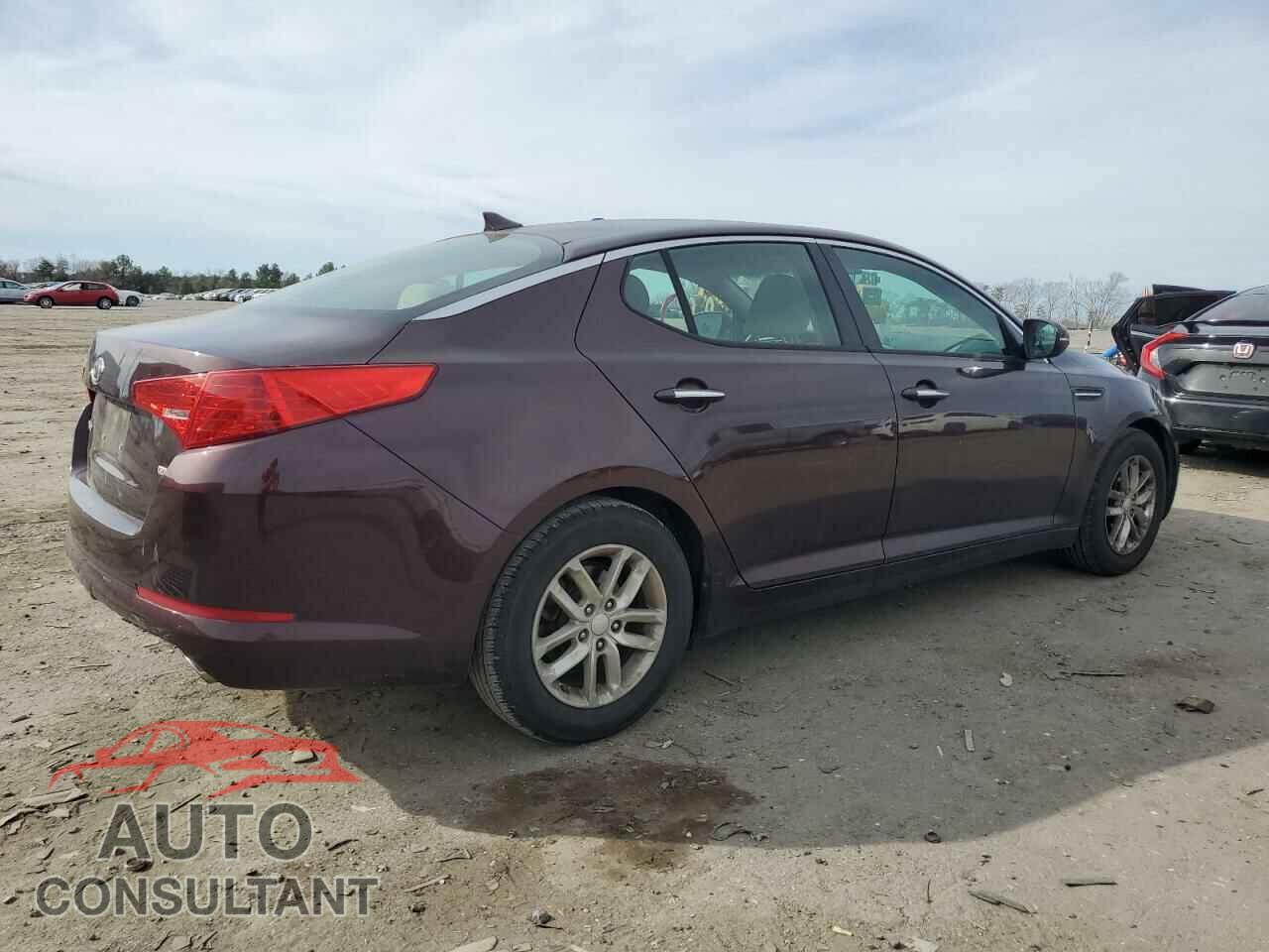 KIA OPTIMA 2012 - 5XXGM4A76CG007768