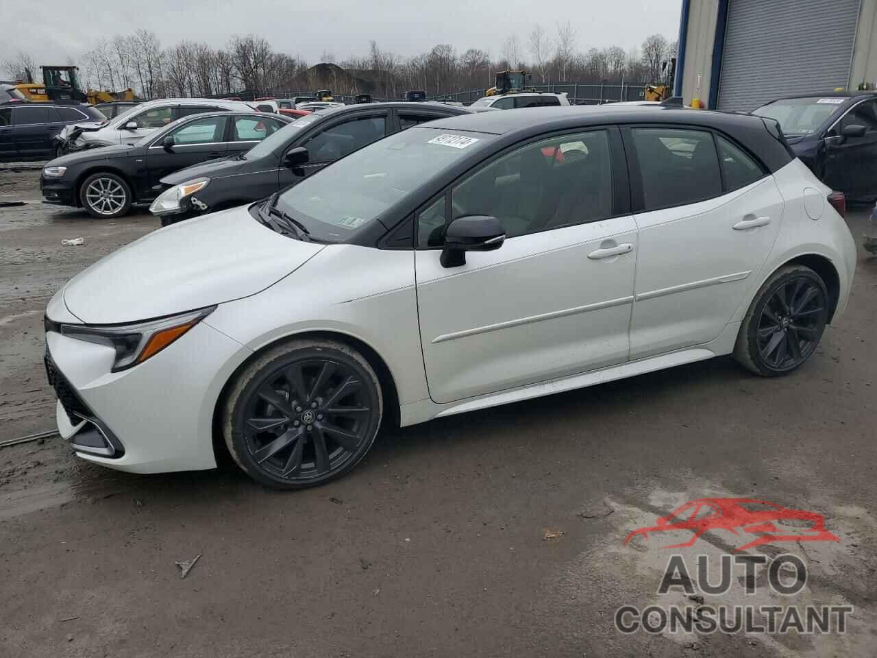 TOYOTA COROLLA 2023 - JTNC4MBE2P3198151