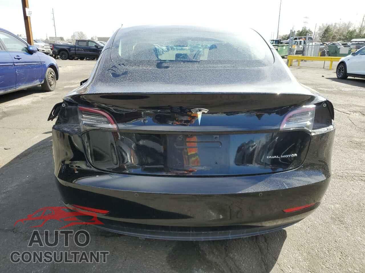 TESLA MODEL 3 2018 - 5YJ3E1EB9JF103256
