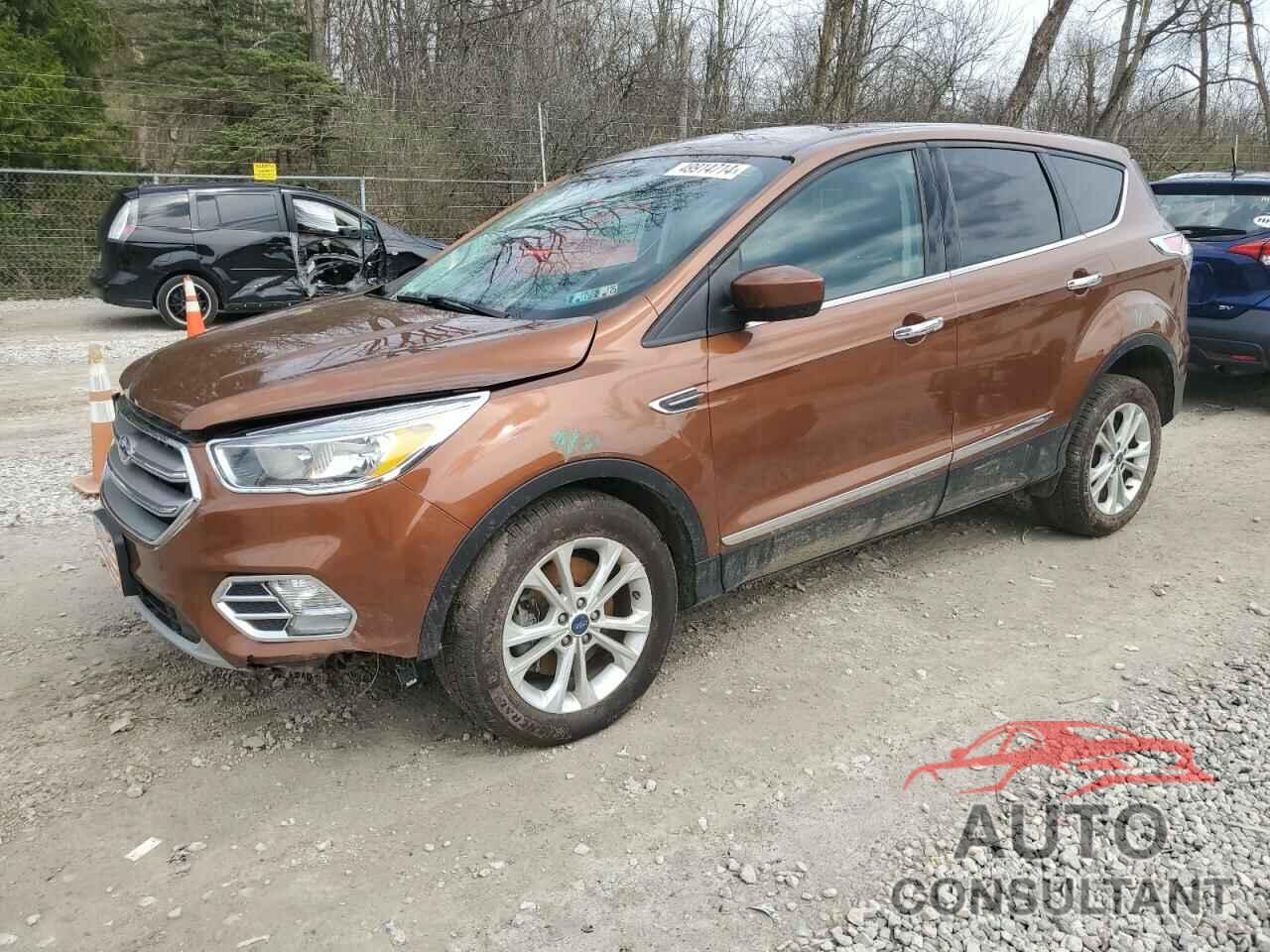 FORD ESCAPE 2017 - 1FMCU9G97HUA15699