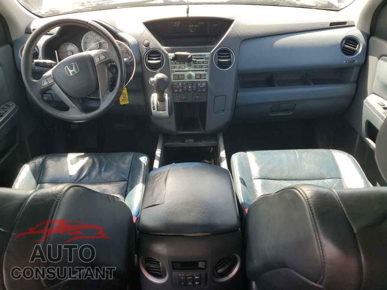 HONDA PILOT 2009 - 5FNYF48659B013679