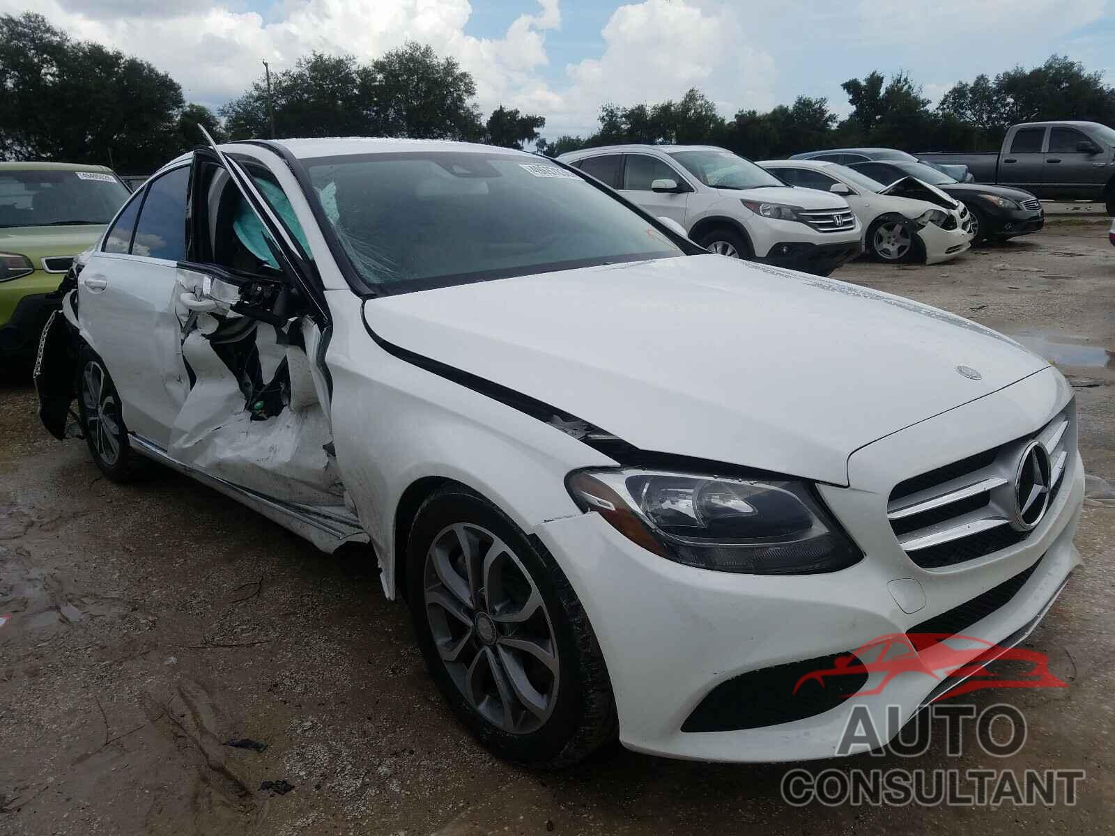 MERCEDES-BENZ C CLASS 2016 - 55SWF4JB7GU144302