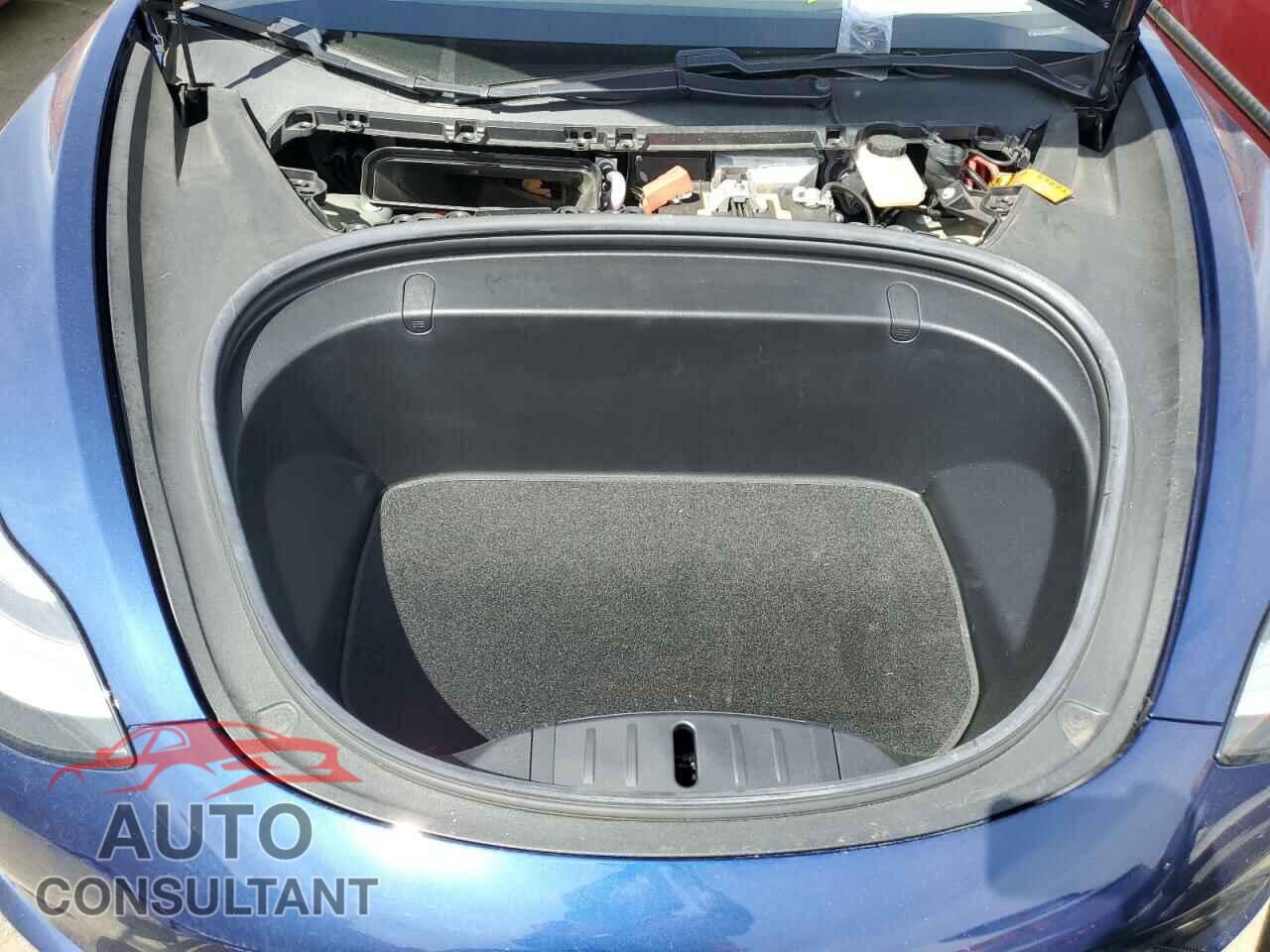 TESLA MODEL 3 2018 - 5YJ3E1EA5JF076550