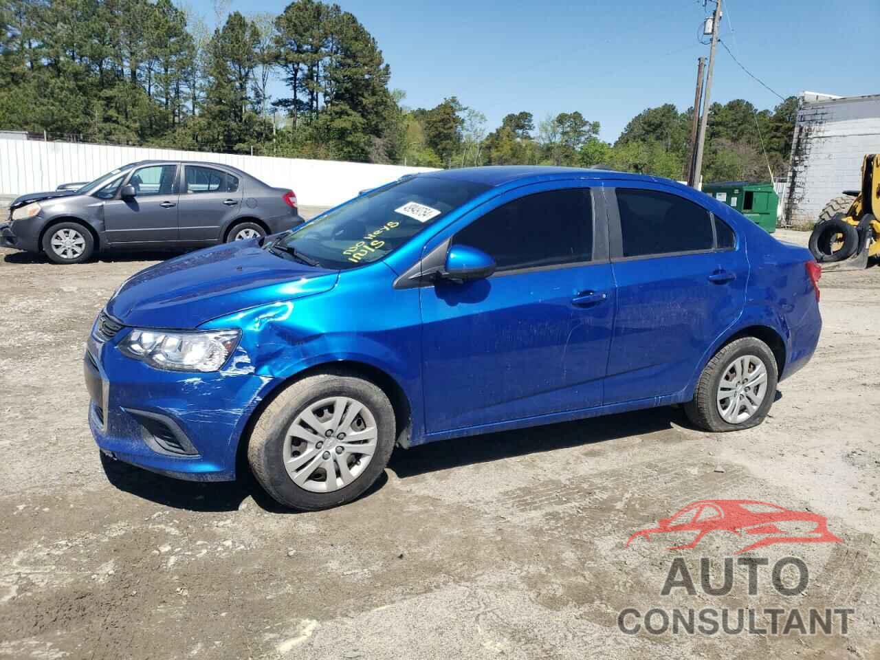 CHEVROLET SONIC 2019 - 1G1JB5SB8K4128534