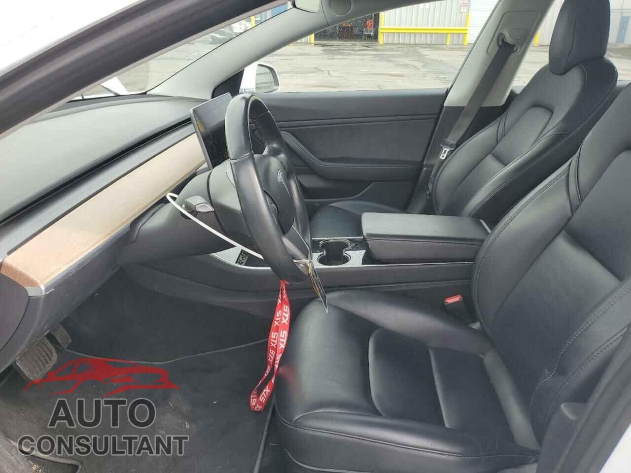 TESLA MODEL 3 2018 - 5YJ3E1EAXJF108862