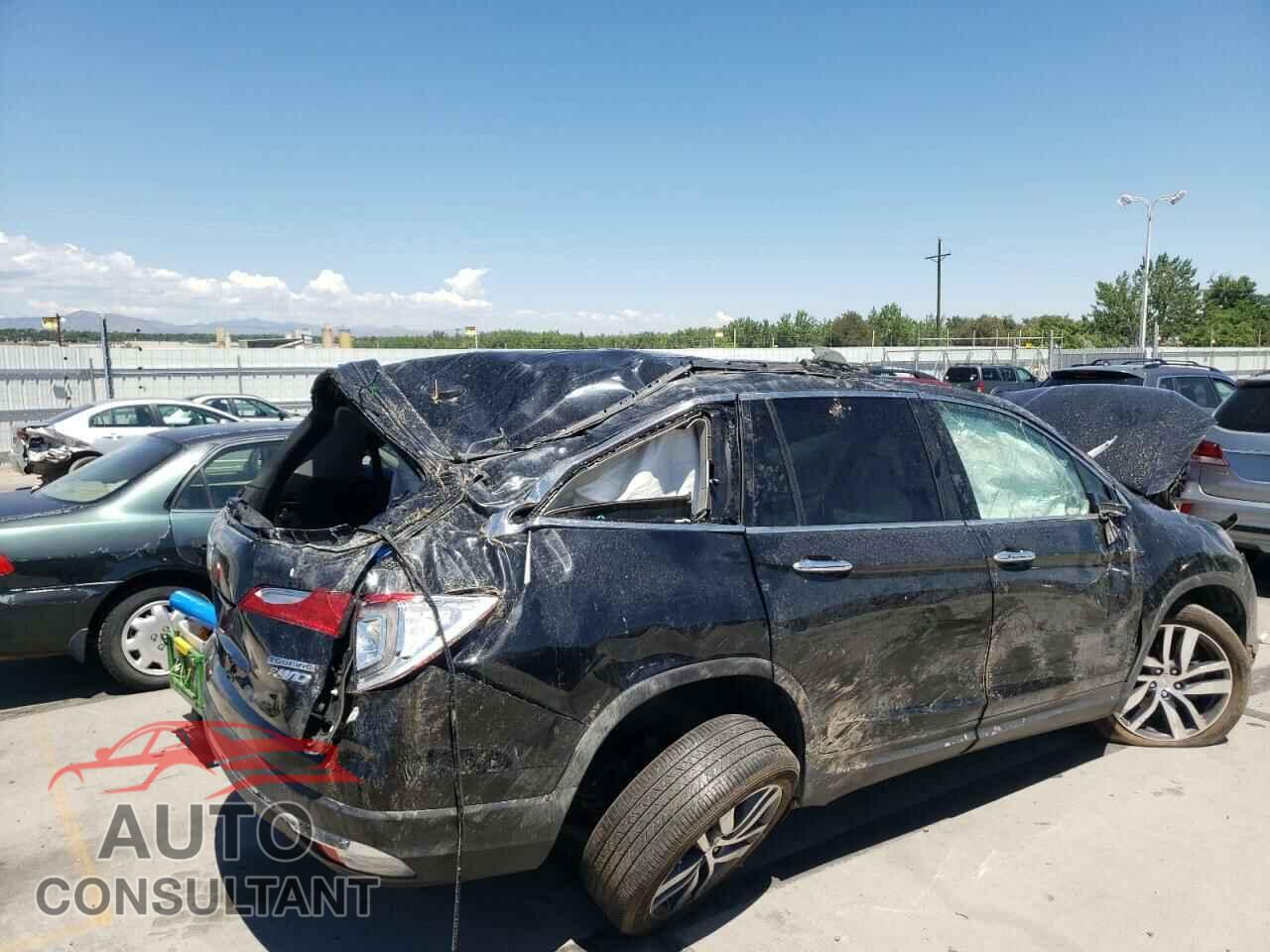HONDA PILOT 2016 - 5FNYF6H90GB035334