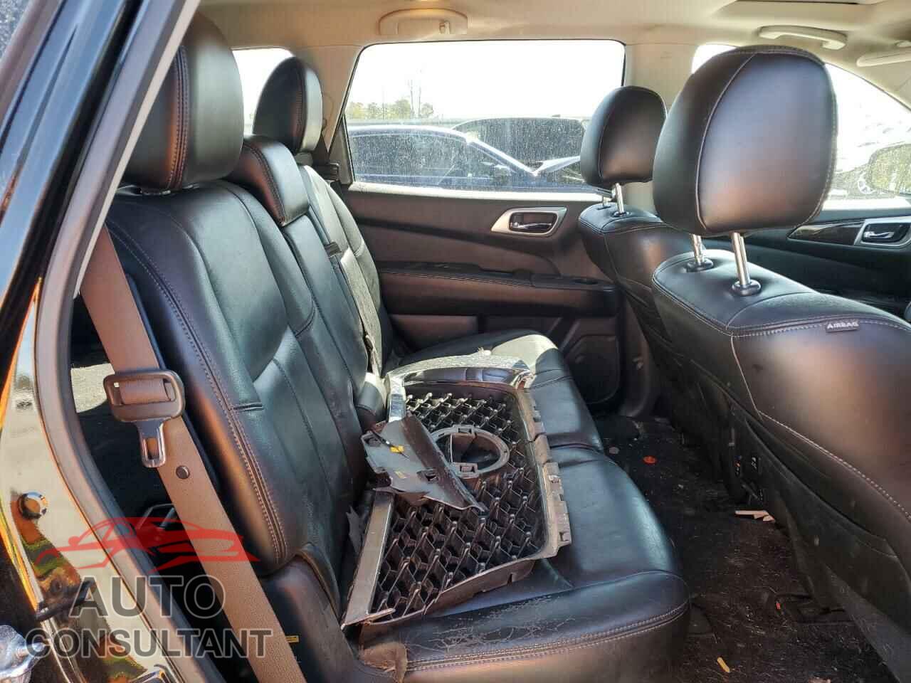 NISSAN PATHFINDER 2013 - 5N1AR2MM8DC606049