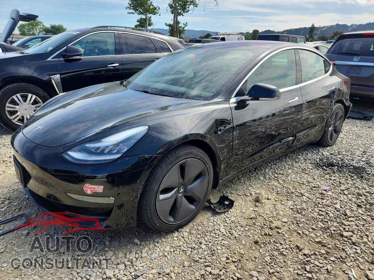 TESLA MODEL 3 2018 - 5YJ3E1EB5JF113086