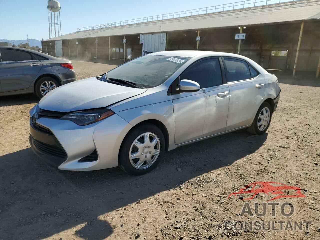 TOYOTA COROLLA 2018 - 5YFBURHE1JP850938