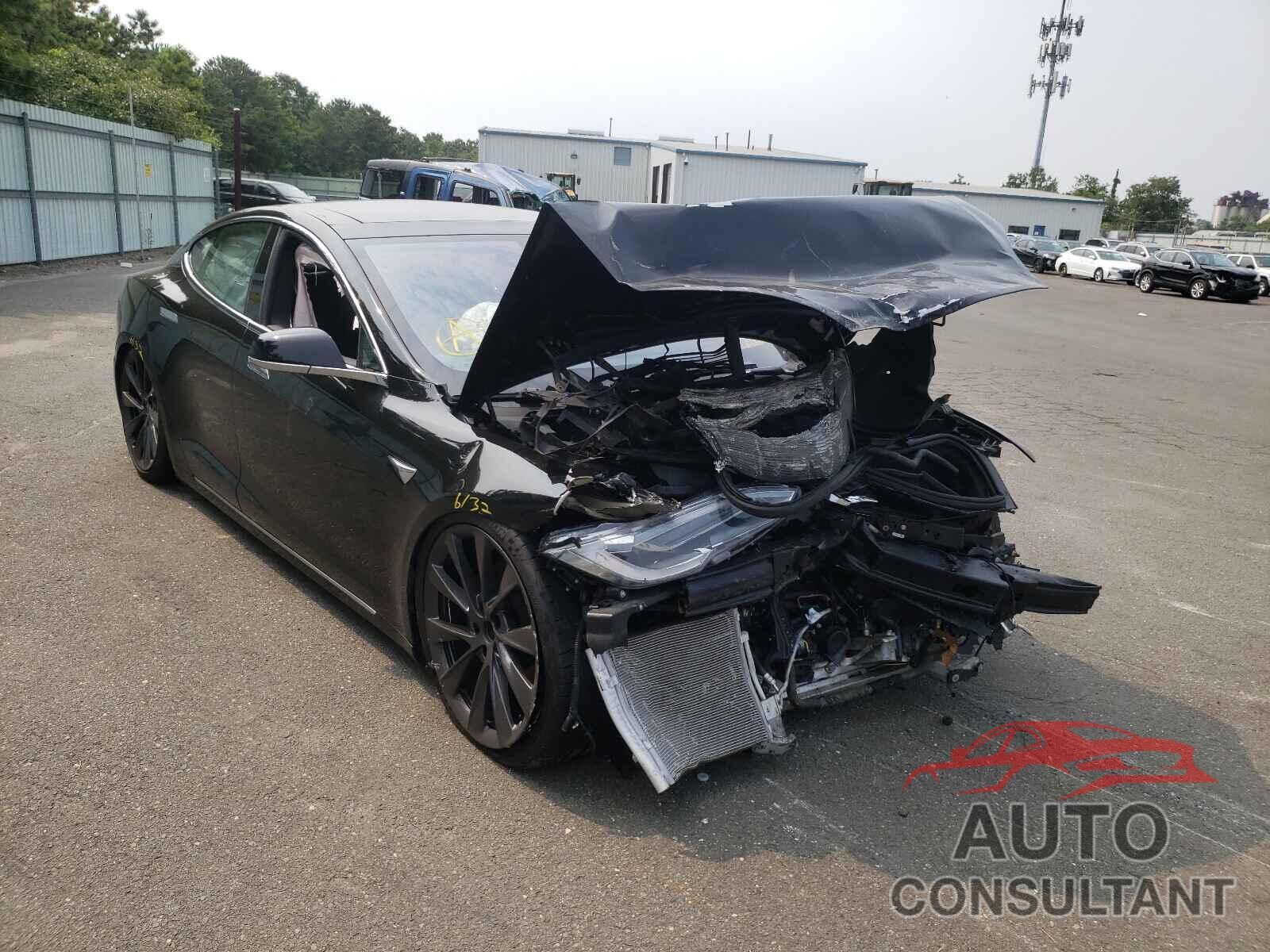 TESLA MODEL S 2018 - 5YJSA1E28JF262681