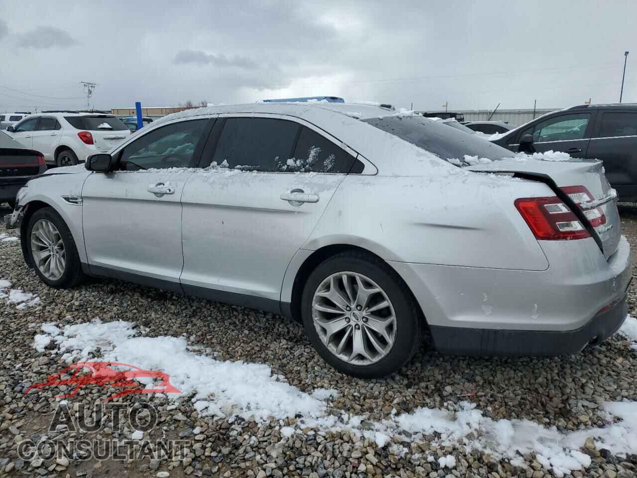 FORD TAURUS 2016 - 1FAHP2F82GG102995