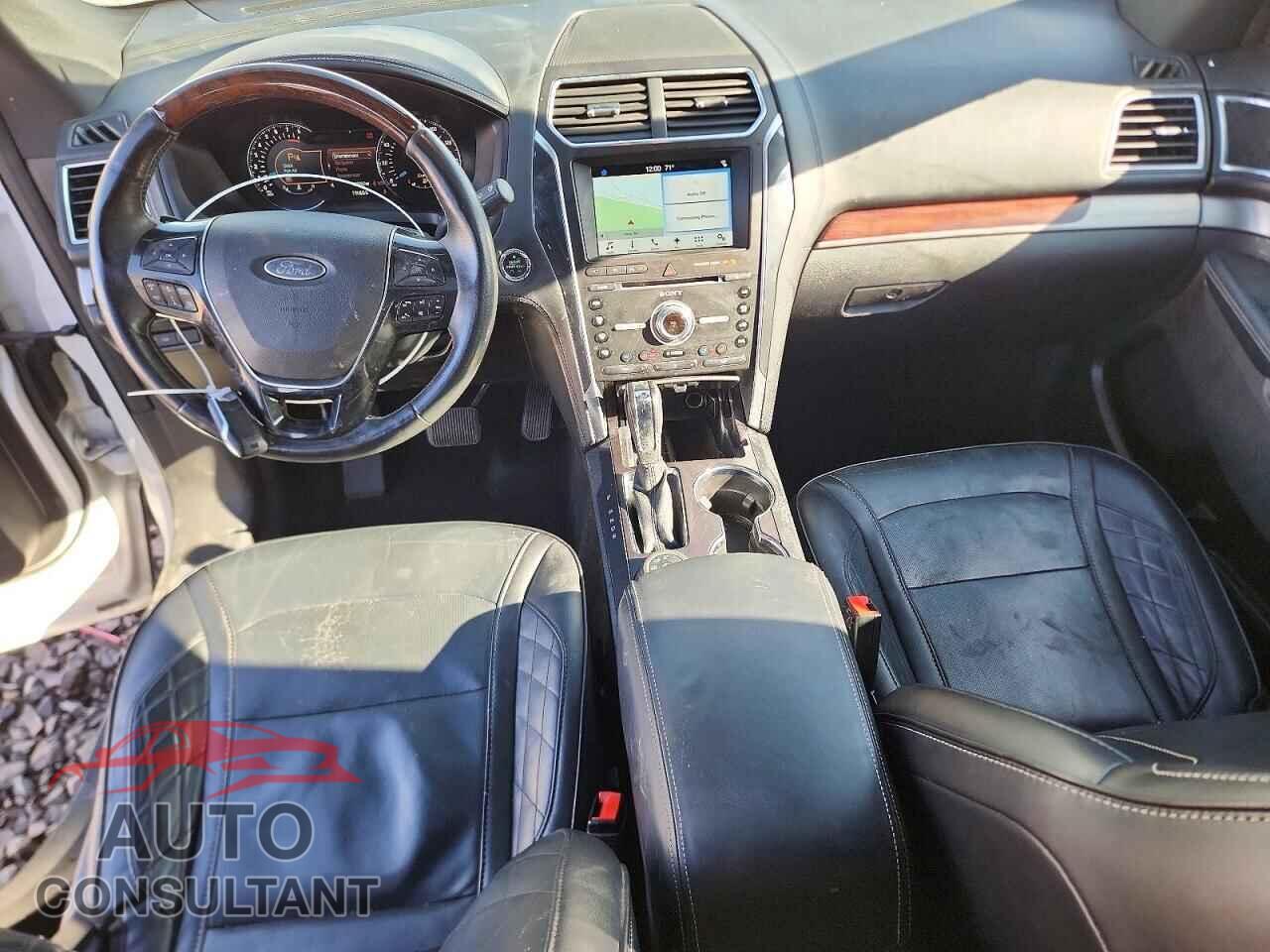 FORD EXPLORER 2017 - 1FM5K8HT3HGD21879