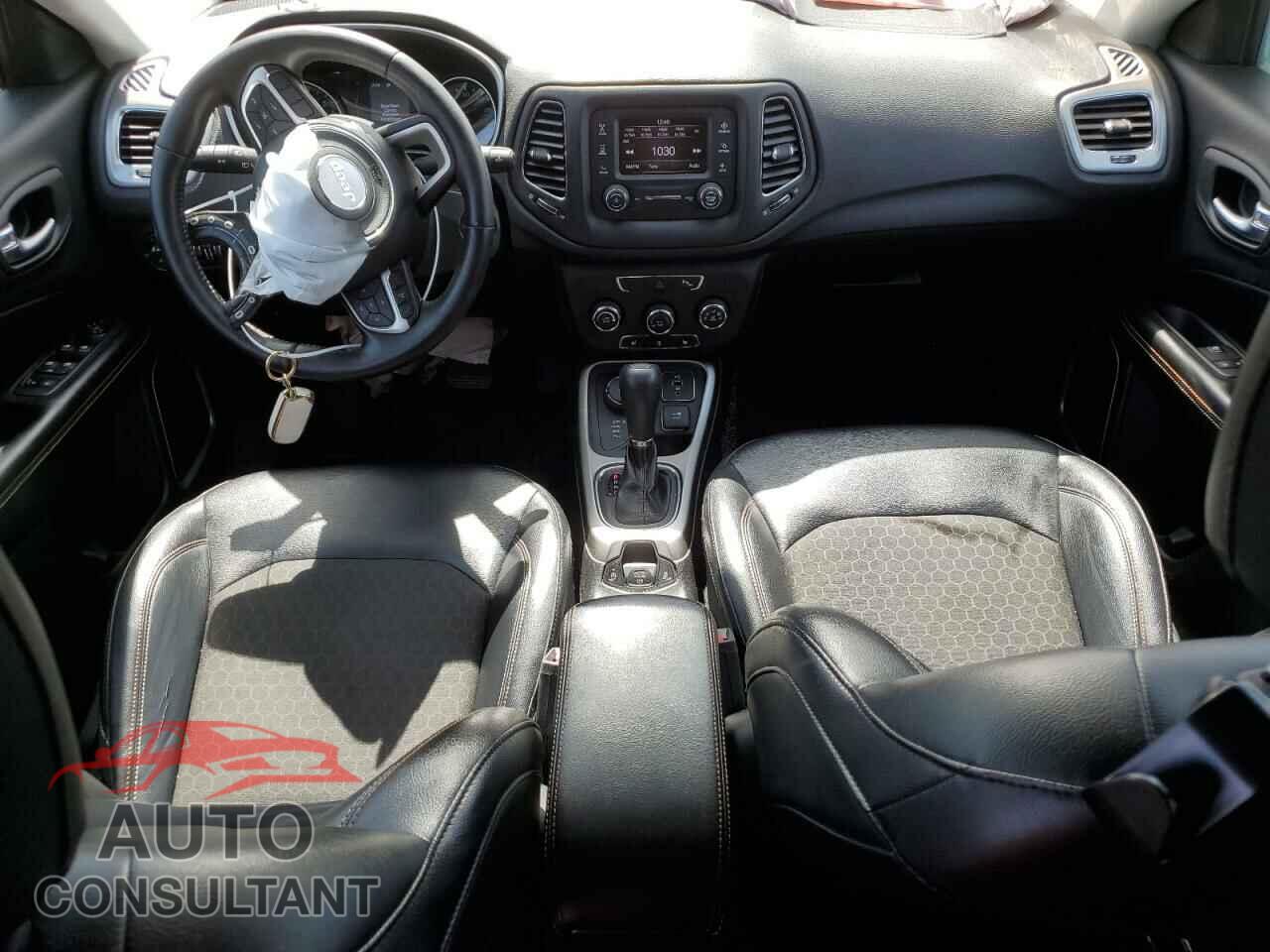 JEEP COMPASS 2017 - 3C4NJDBB0HT692624