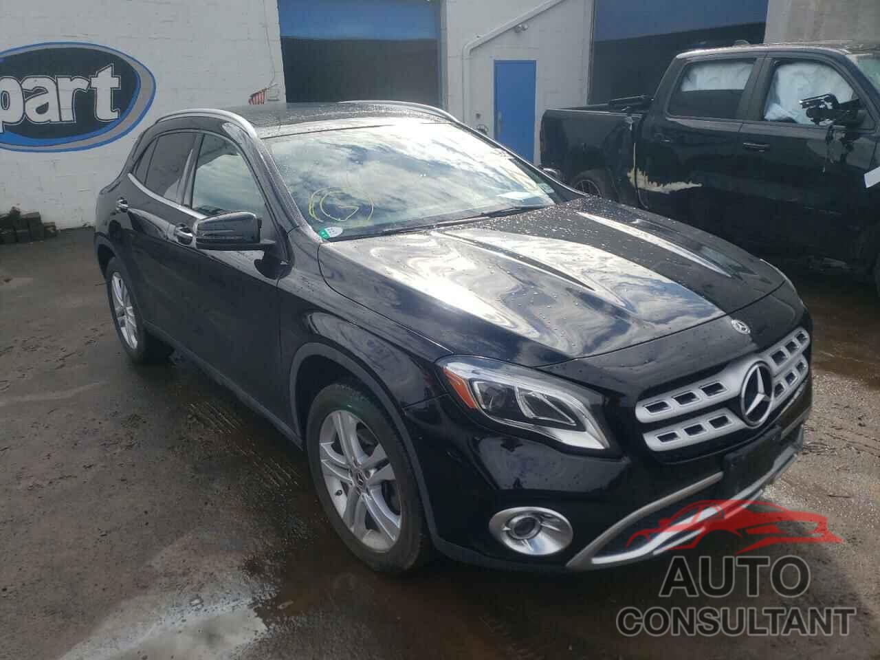 MERCEDES-BENZ GLA-CLASS 2018 - WDCTG4GB0JJ494647