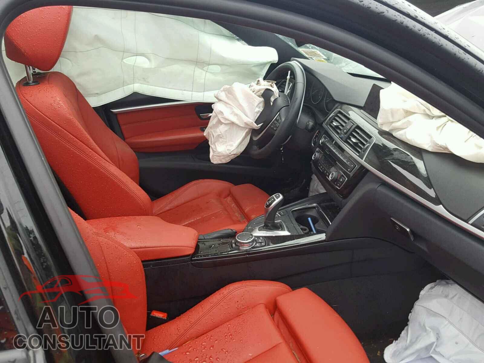 BMW 3 SERIES 2016 - WBA8E3G53GNU01270