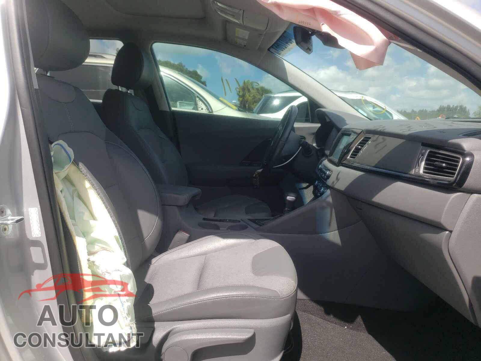 KIA NIRO 2017 - KNDCC3LC6H5037483