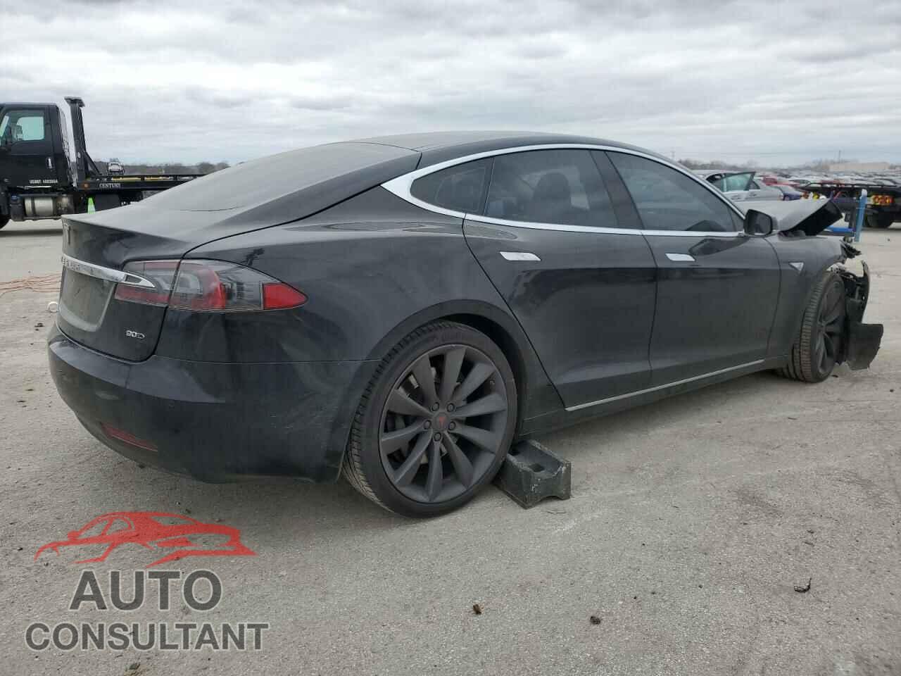TESLA MODEL S 2016 - 5YJSA1E26GF155573