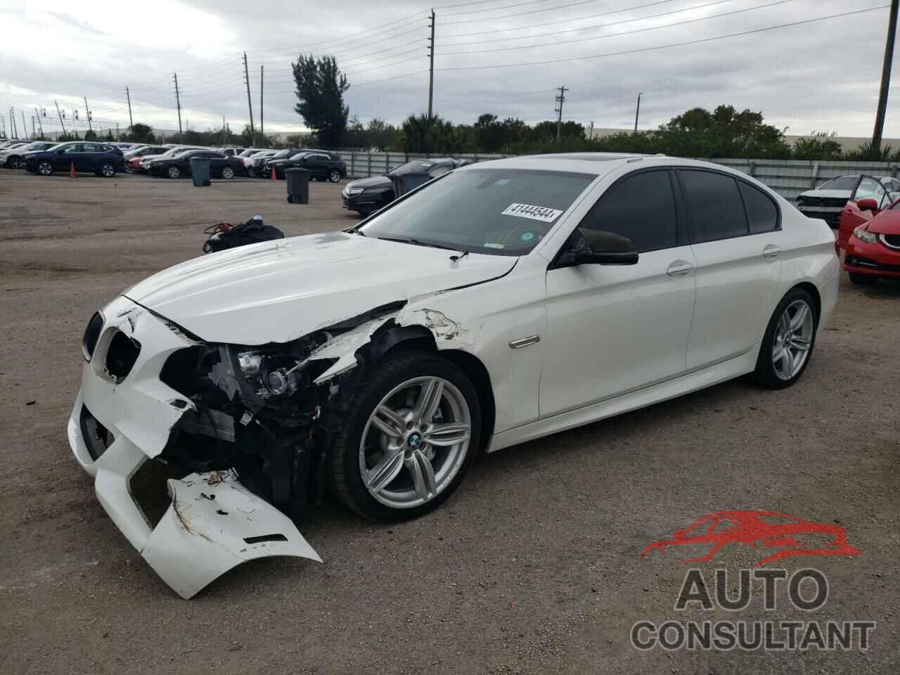 BMW 5 SERIES 2016 - WBA5B1C51GG132566