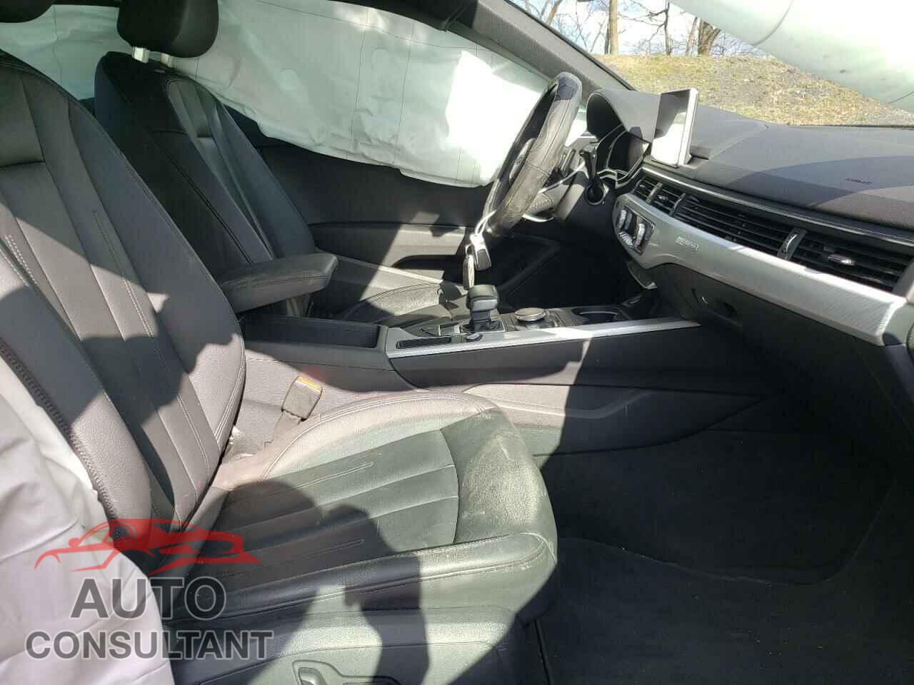 AUDI A5 2018 - WAUPNAF59JA032995