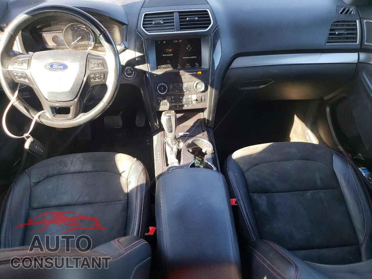 FORD EXPLORER 2018 - 1FM5K8D85JGB50172