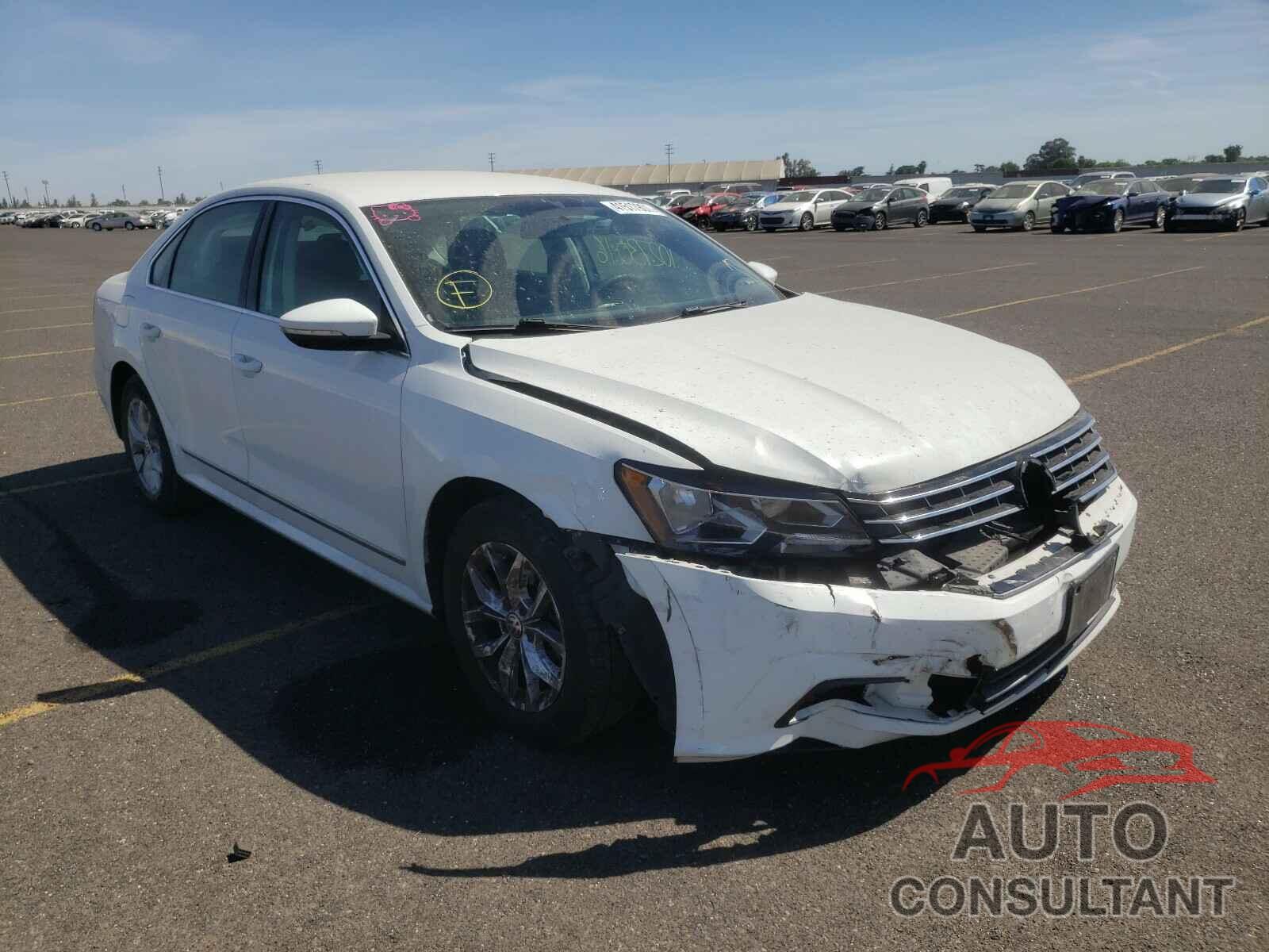 VOLKSWAGEN PASSAT 2016 - 1VWAT7A37GC048582