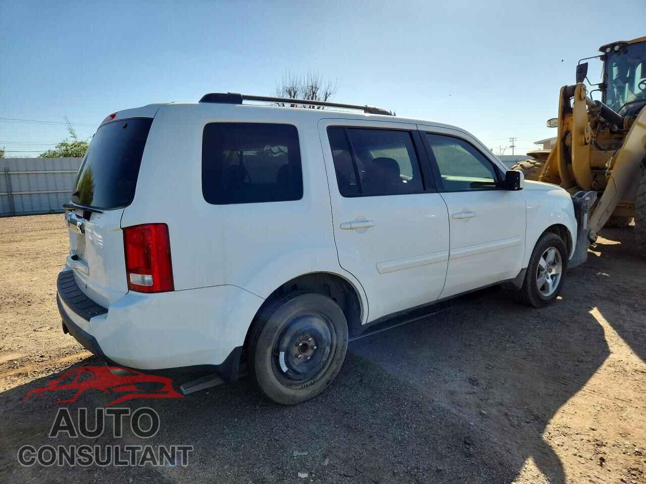 HONDA PILOT 2009 - 5FNYF38609B005094