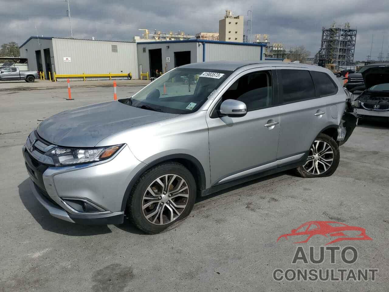 MITSUBISHI OUTLANDER 2018 - JA4AD3A37JJ003180