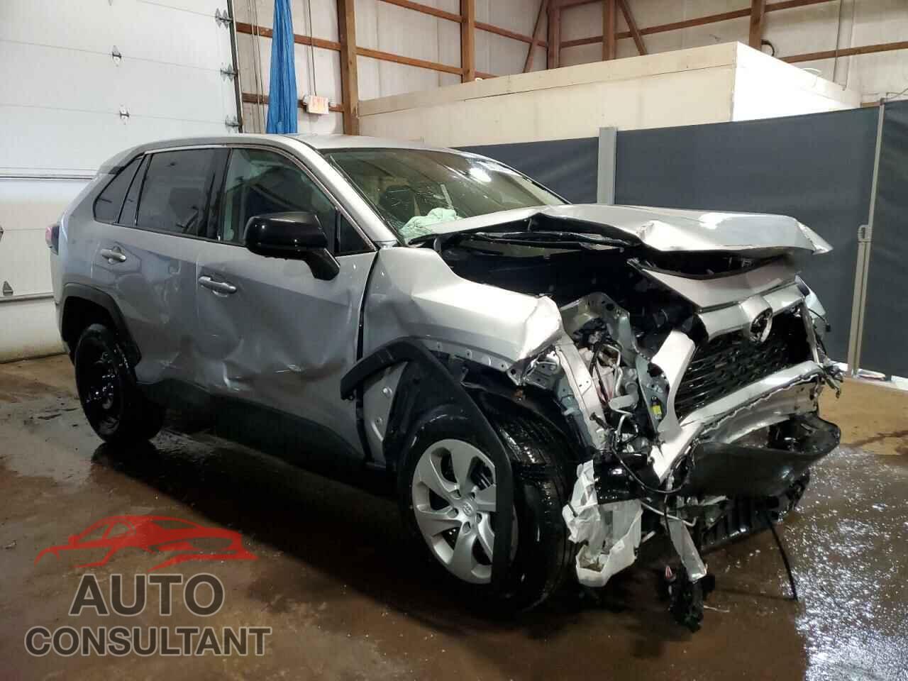 TOYOTA RAV4 2023 - 2T3F1RFVXPC353187