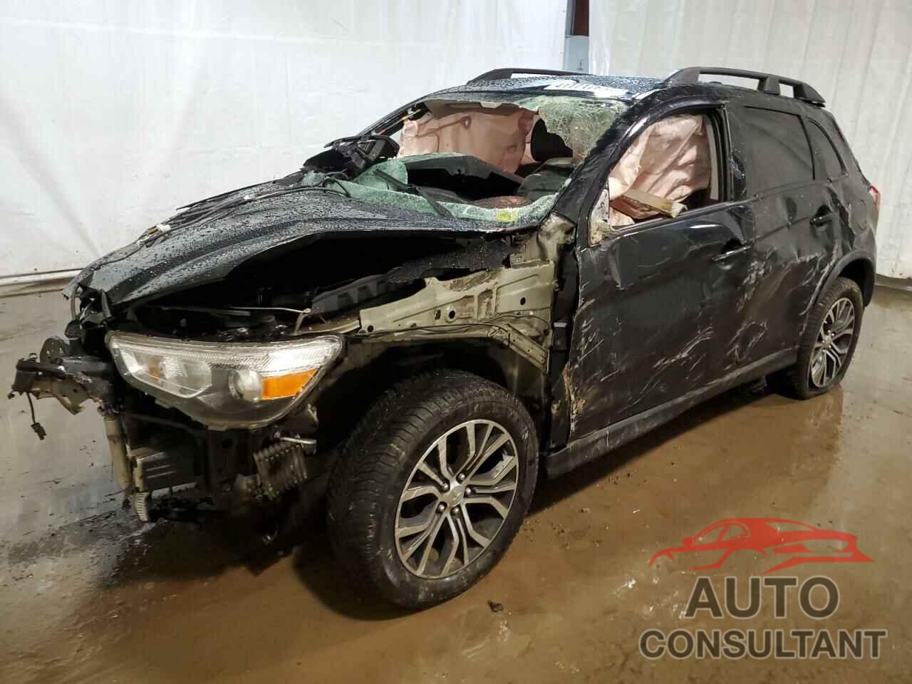 MITSUBISHI OUTLANDER 2018 - JA4AR3AW9JZ004487