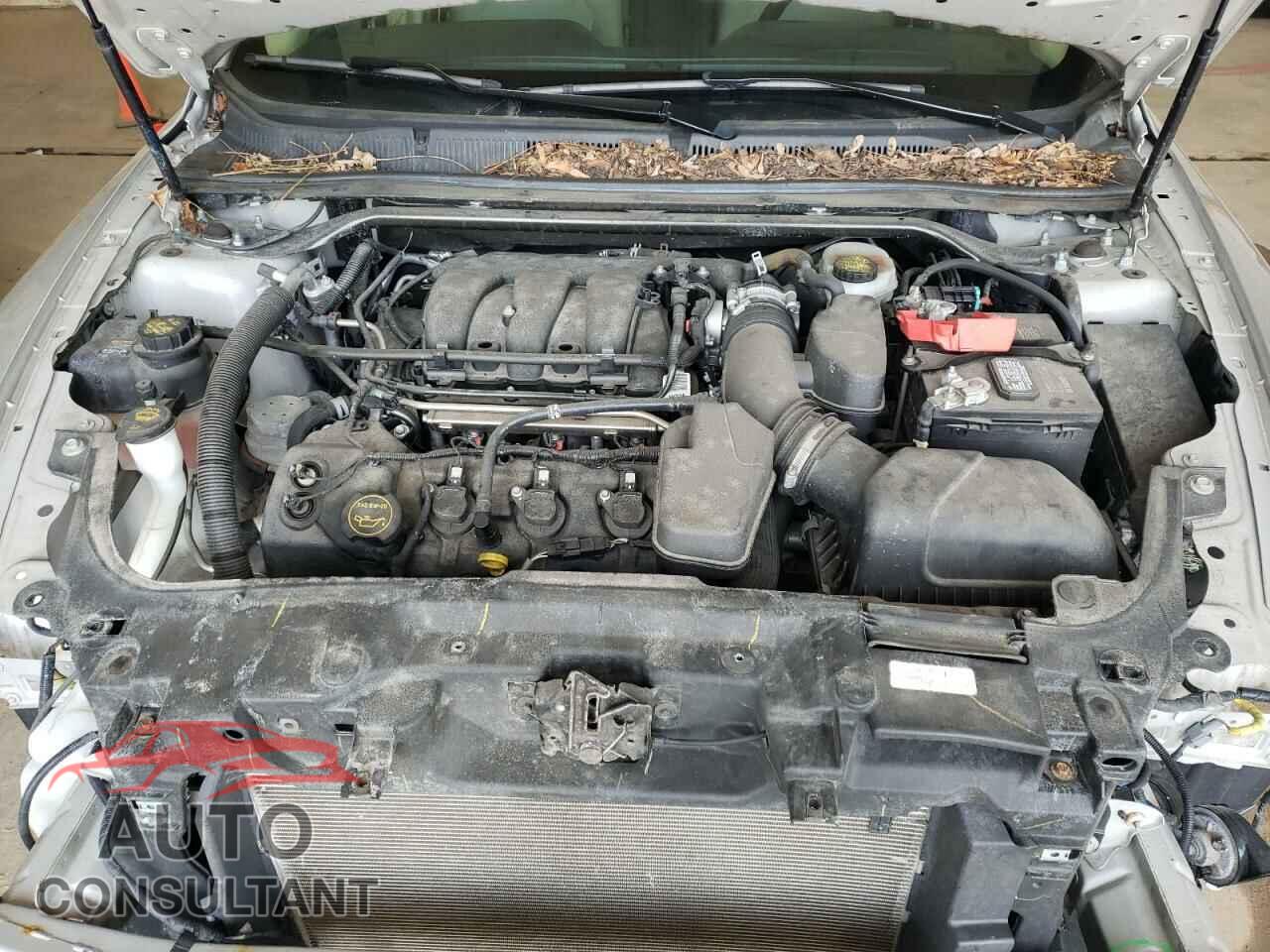 FORD TAURUS 2017 - 1FAHP2D84HG143004