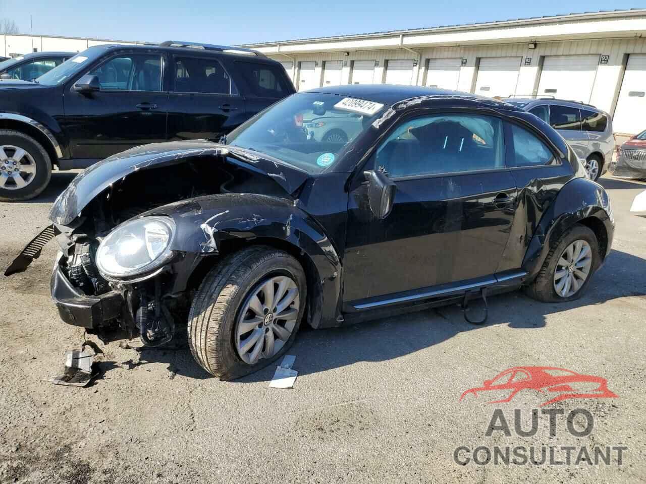 VOLKSWAGEN BEETLE 2019 - 3VWFD7AT0KM712635