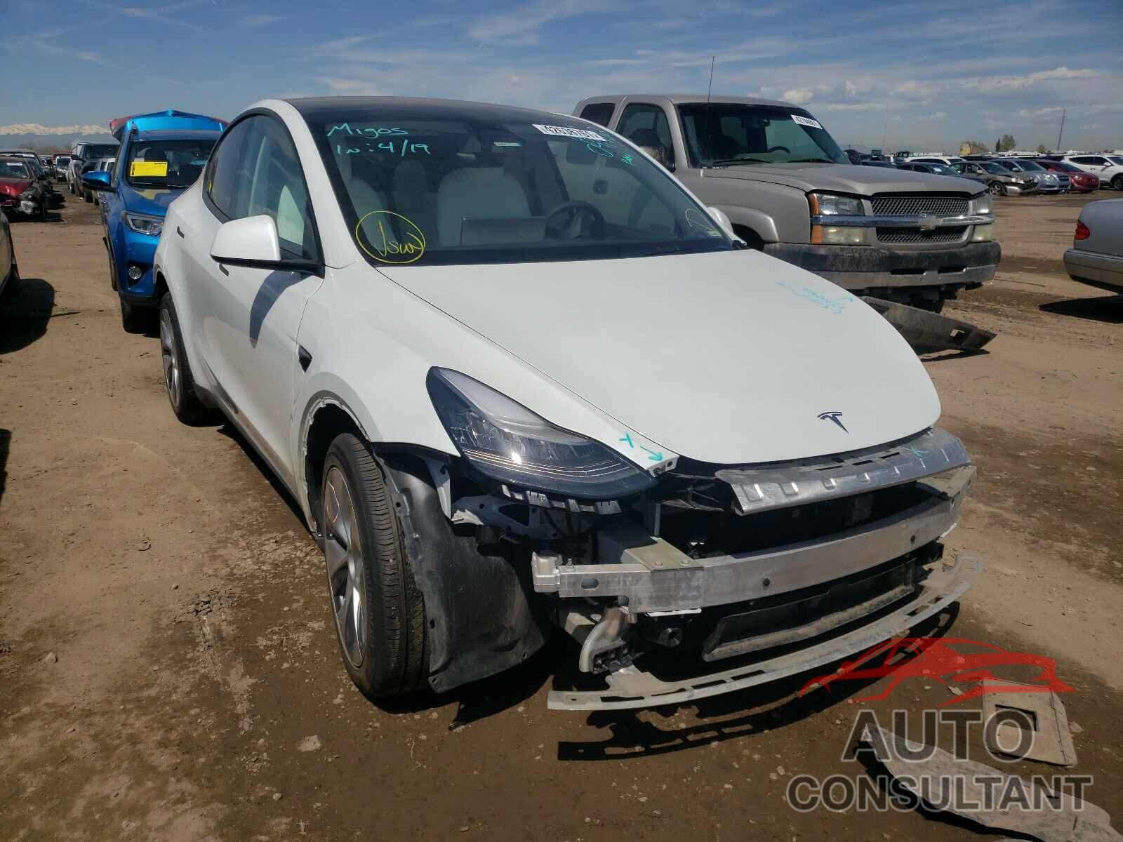 TESLA MODEL Y 2020 - 5YJYGDEEXLF041462