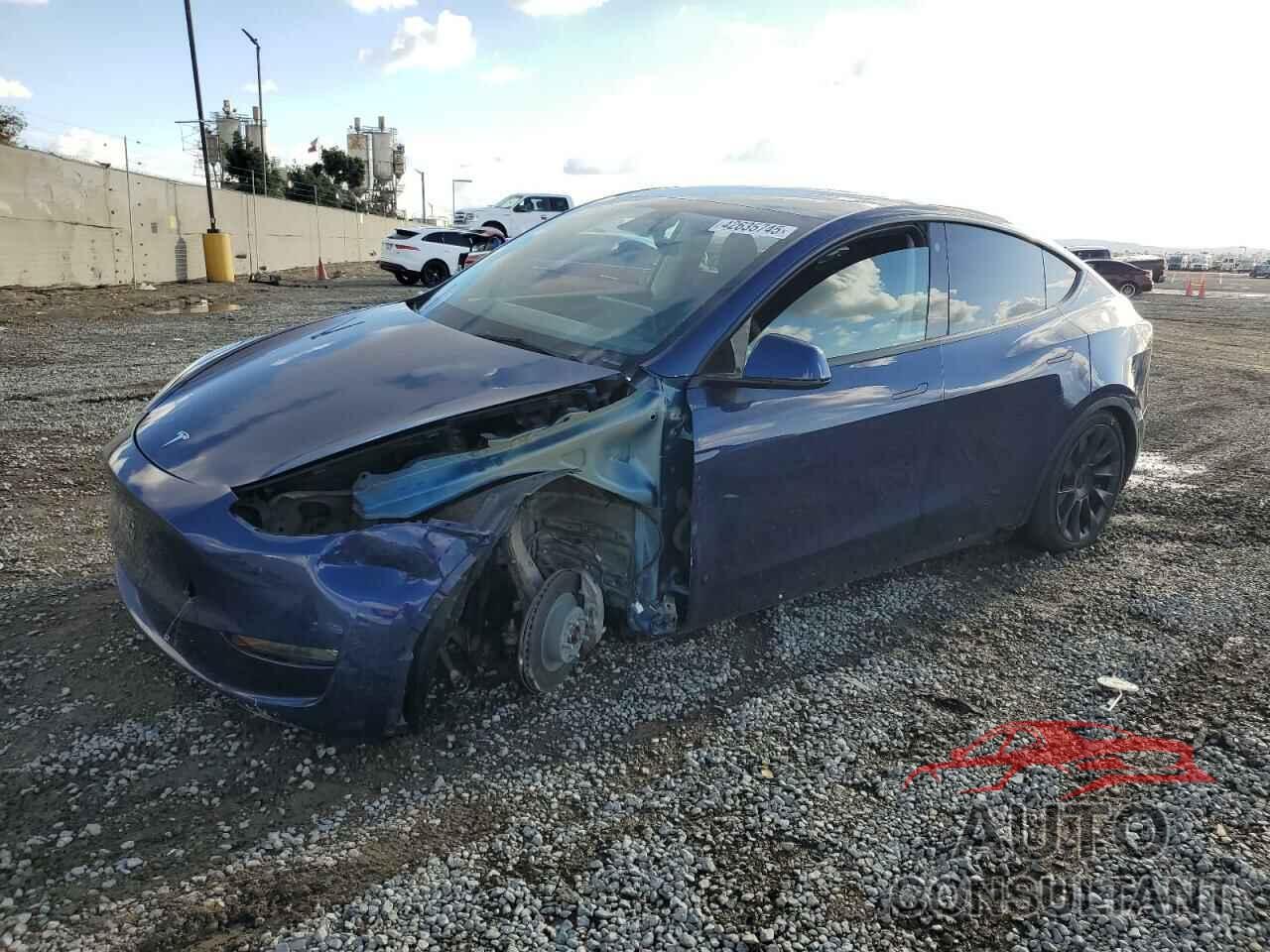 TESLA MODEL Y 2023 - 7SAYGAEE0PF624694