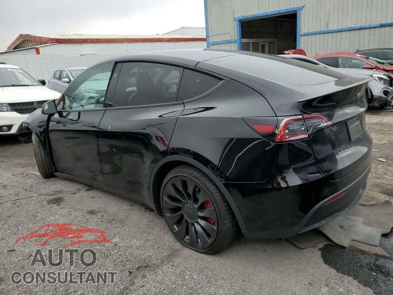 TESLA MODEL Y 2023 - 7SAYGDEF9PF879208