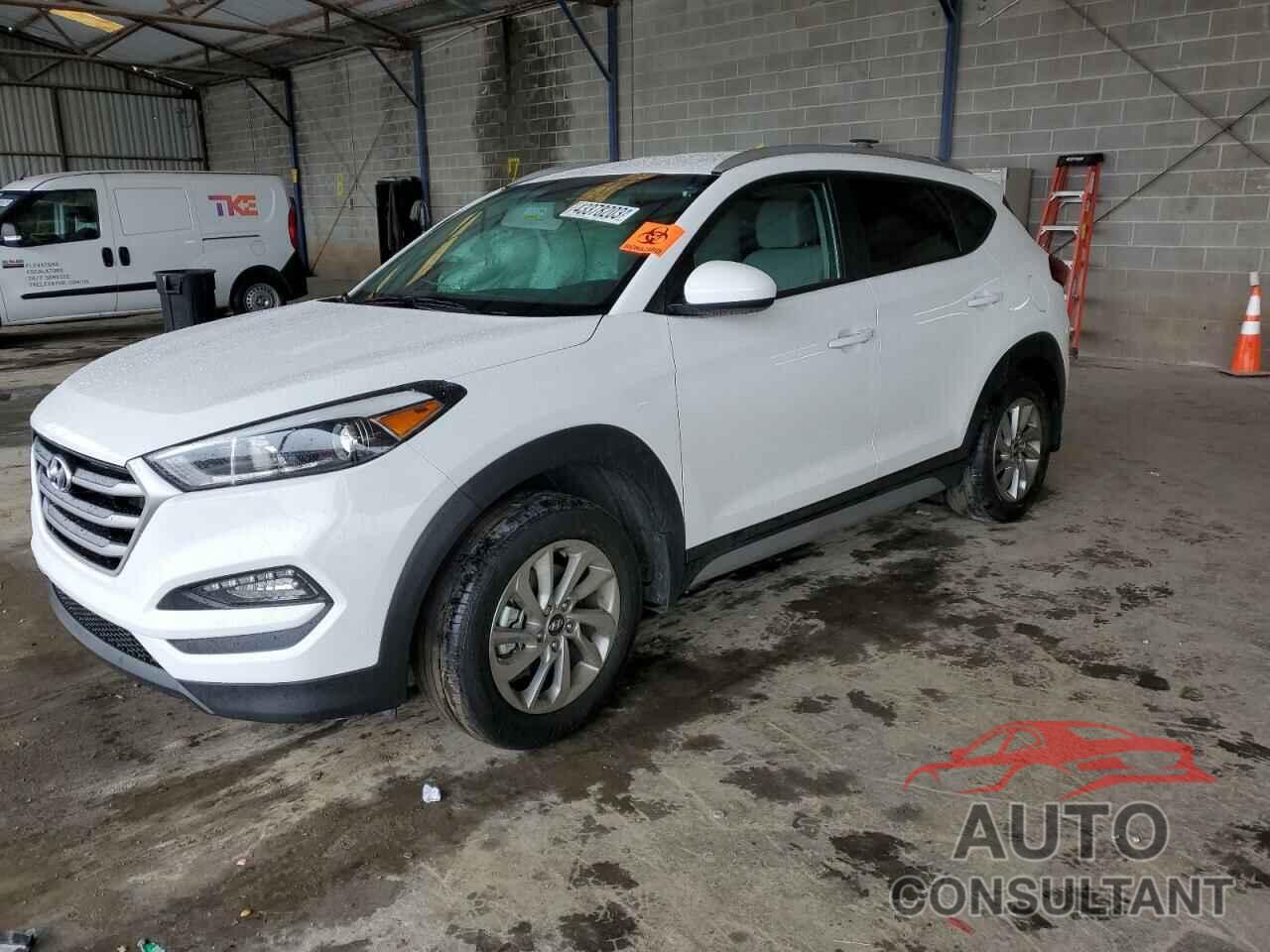 HYUNDAI TUCSON 2018 - KM8J33A47JU789848