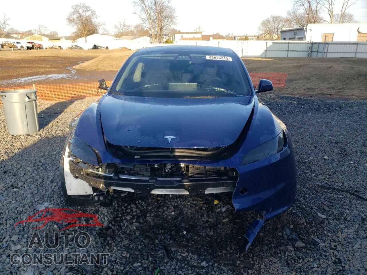 TESLA MODEL 3 2024 - 5YJ3E1EB9RF818890