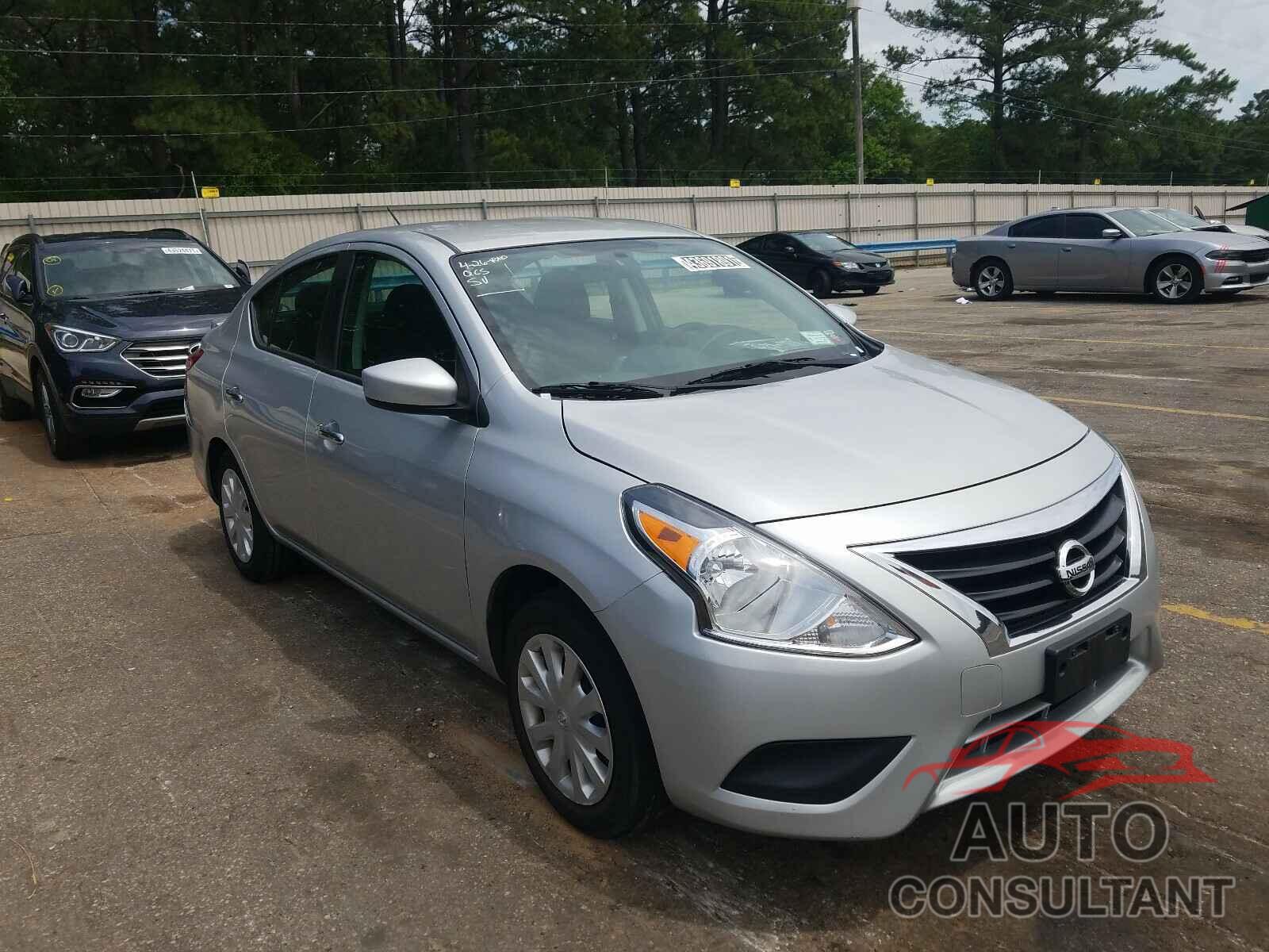 NISSAN VERSA 2019 - 3N1CN7AP4KL865596